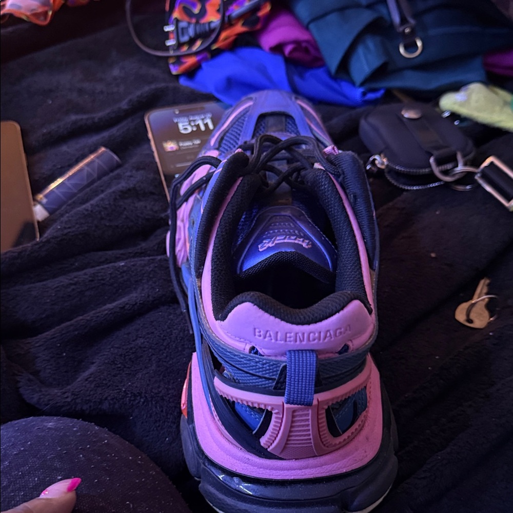 Balenciaga Vibrant Blue and Pink Sneakers - Picture 4 of 4